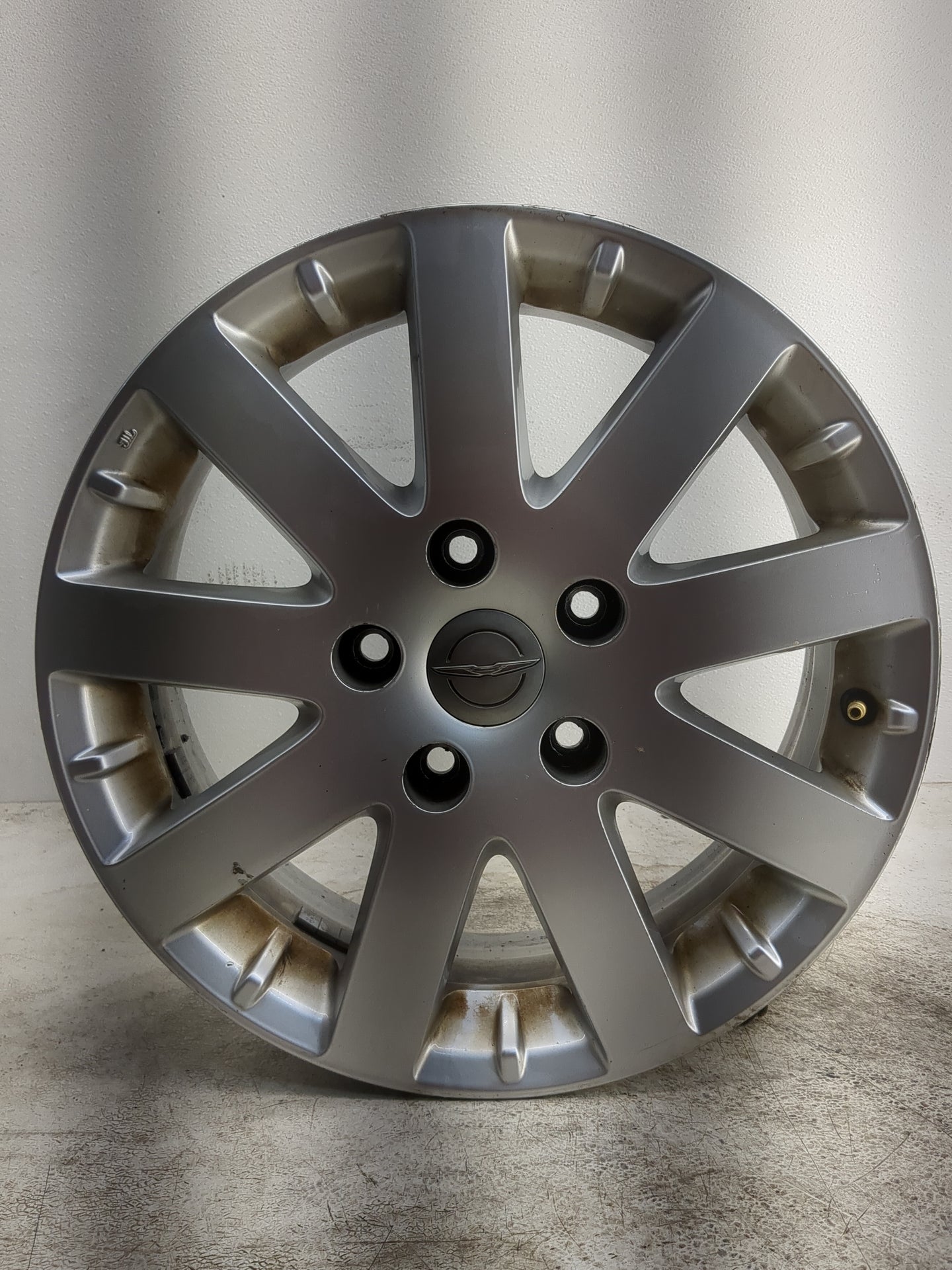 2011-2016 Chrysler Town & Country Oem Wheel Rim - Oemusedautoparts1.com