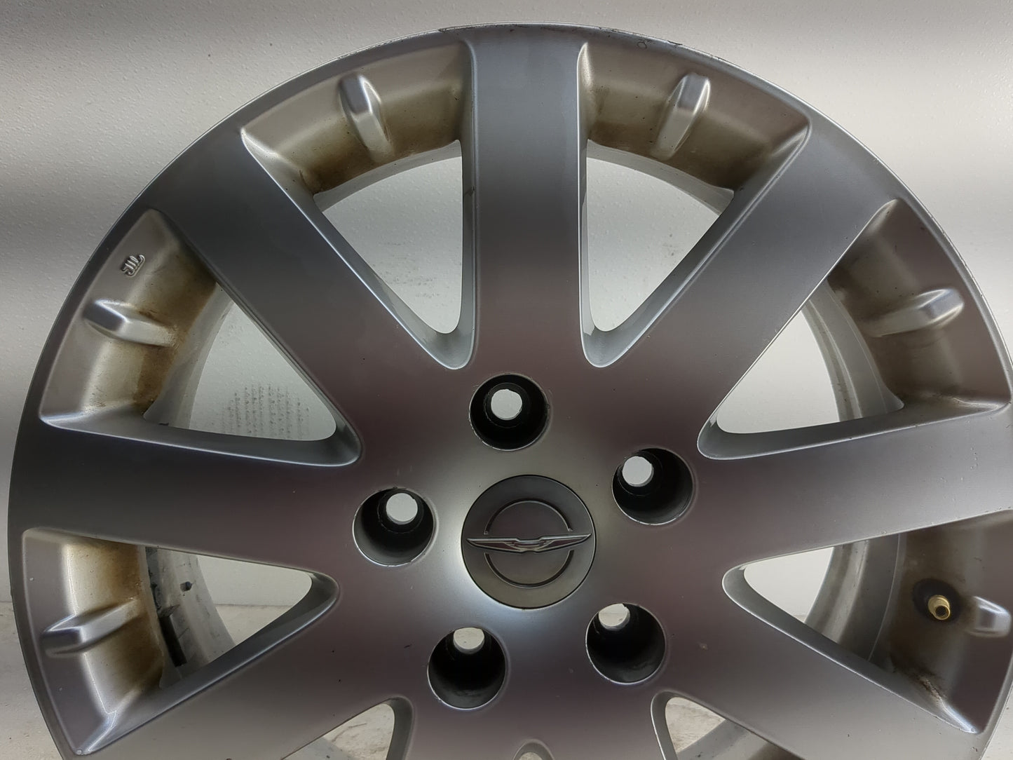 2011-2016 Chrysler Town & Country Oem Wheel Rim - Oemusedautoparts1.com