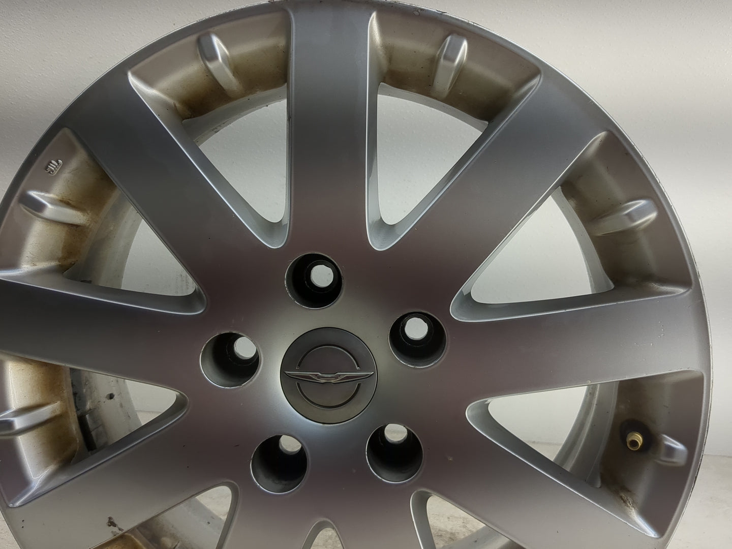 2011-2016 Chrysler Town & Country Oem Wheel Rim - Oemusedautoparts1.com