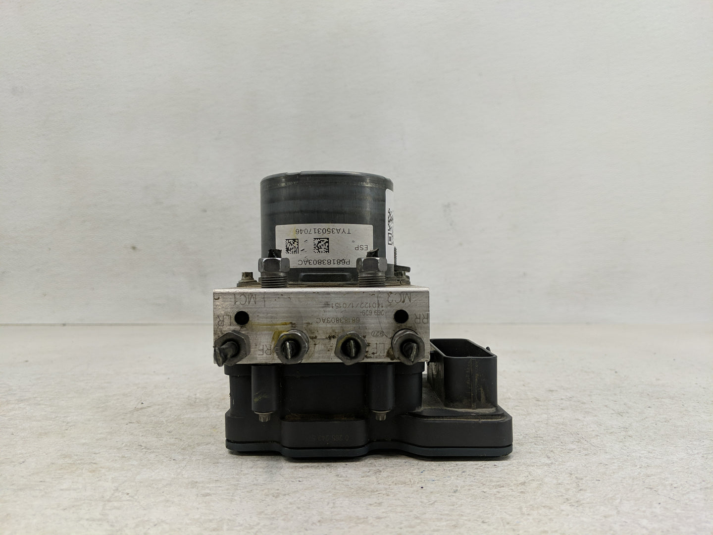 2014 Chrysler Town & Country ABS Pump Control Module Replacement P/N:P68183803AC Fits OEM Used Auto Parts - Oemusedautoparts