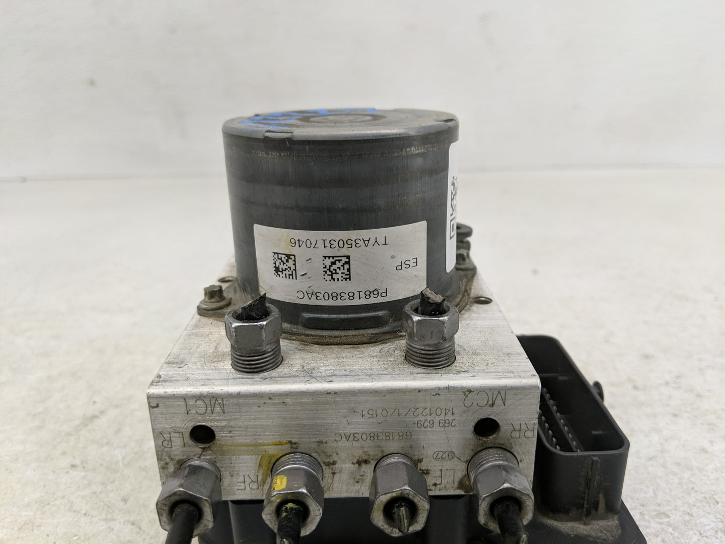 2014 Chrysler Town & Country ABS Pump Control Module Replacement P/N:P68183803AC Fits OEM Used Auto Parts - Oemusedautoparts