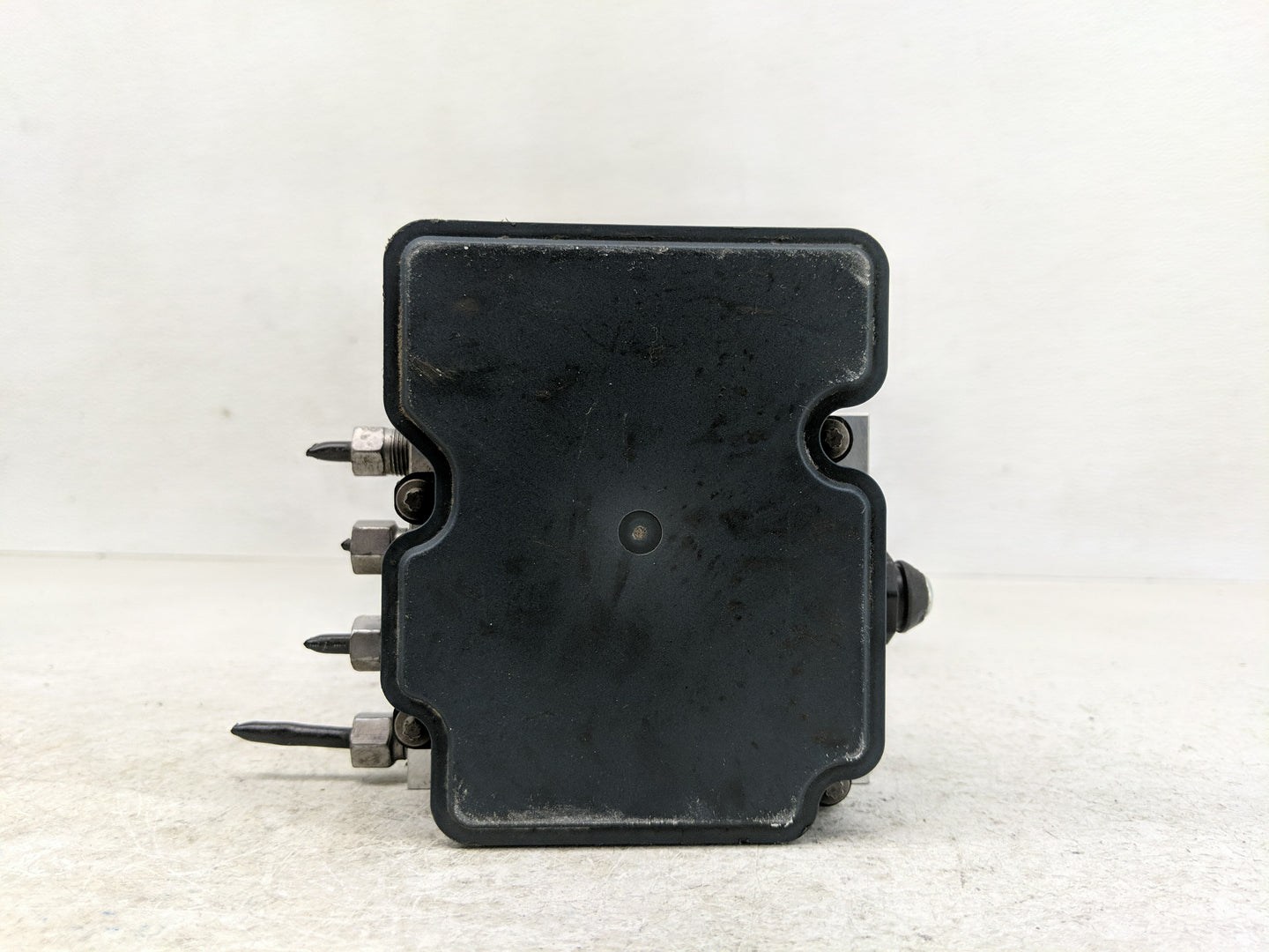 2014 Chrysler Town & Country ABS Pump Control Module Replacement P/N:P68183803AC Fits OEM Used Auto Parts - Oemusedautoparts