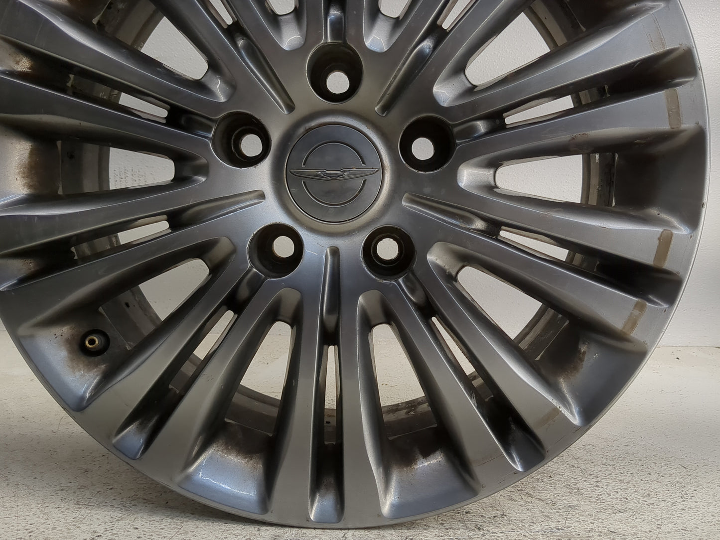 2011-2016 Chrysler Town & Country Oem Wheel Rim - Oemusedautoparts1.com