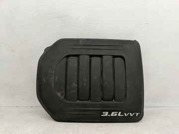 2014 Chrysler Town & Country Engine Cover 1264932 - Oemusedautoparts1.com