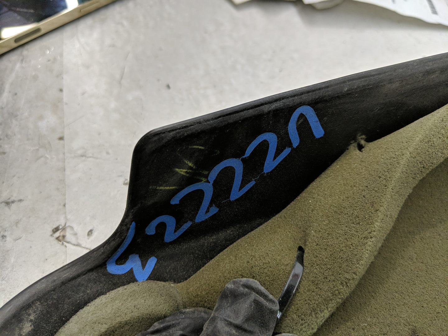 2014 Chrysler Town & Country Engine Cover 1264932 - Oemusedautoparts1.com