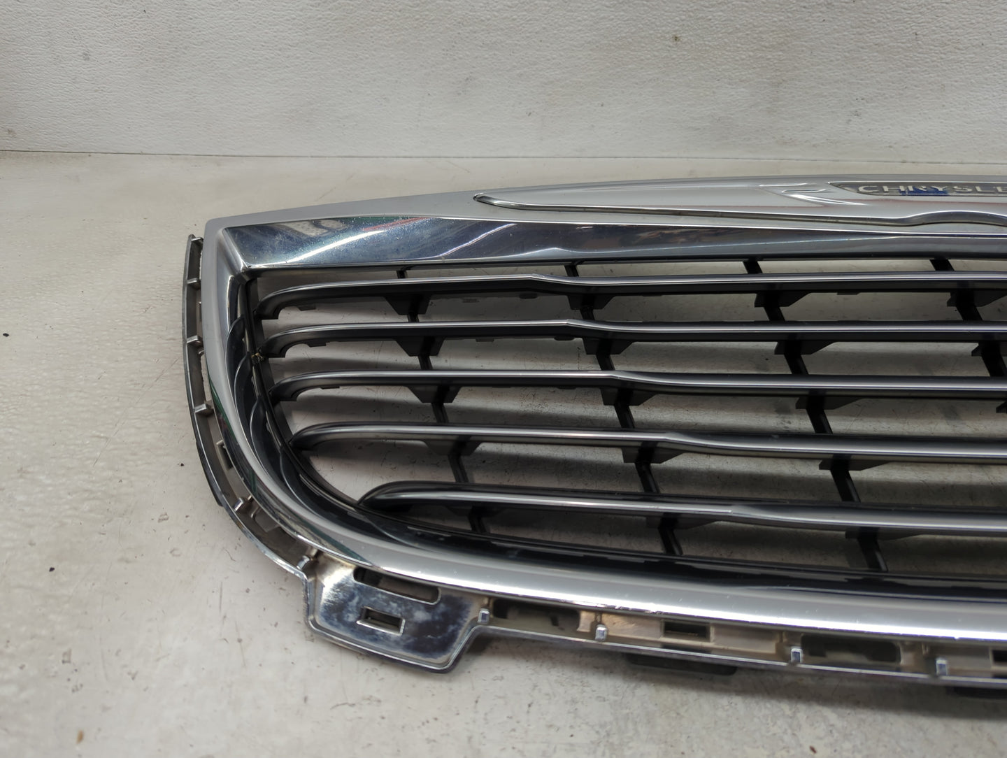 2011-2016 Chrysler Town & Country Front Grille Bumper Not Included - Oemusedautoparts1.com