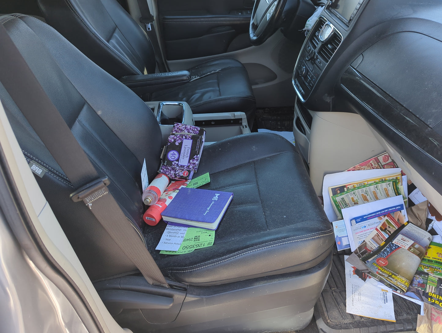 2011-2016 Chrysler Town & Country Passenger Front Seat Oem - Oemusedautoparts1.com