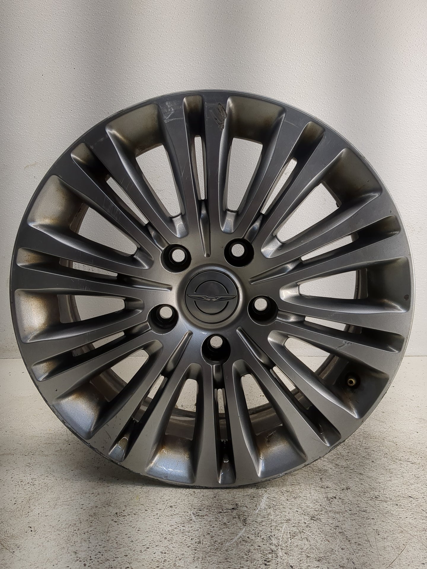 2011-2016 Chrysler Town & Country Oem Wheel Rim - Oemusedautoparts1.com