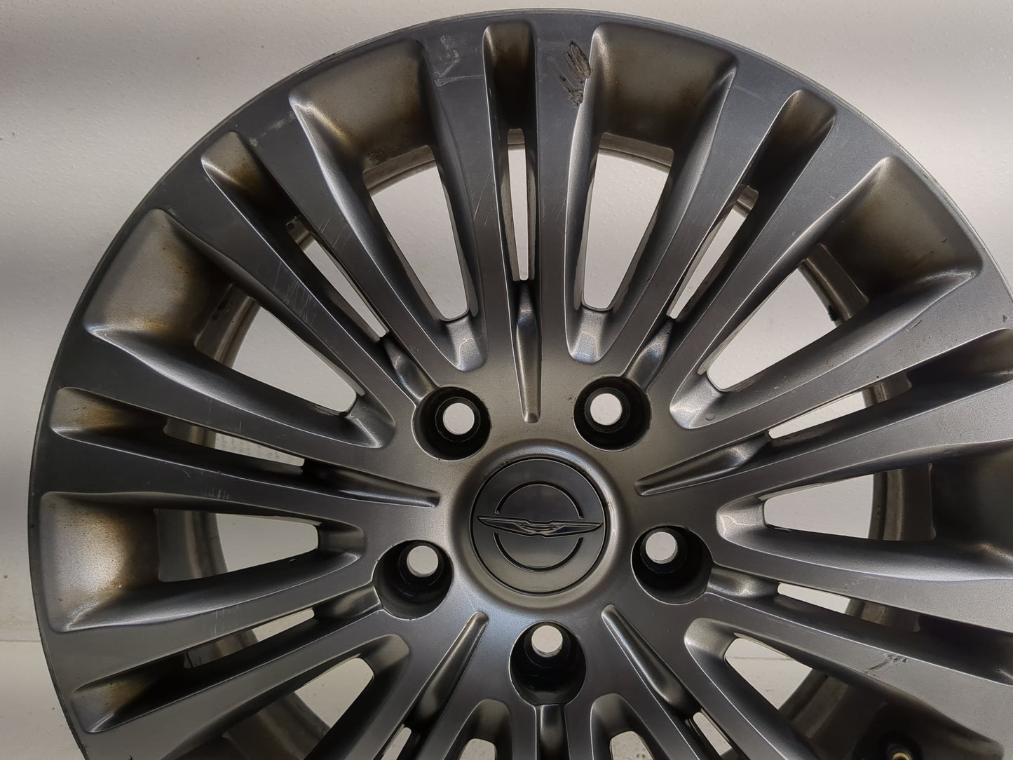 2011-2016 Chrysler Town & Country Oem Wheel Rim - Oemusedautoparts1.com