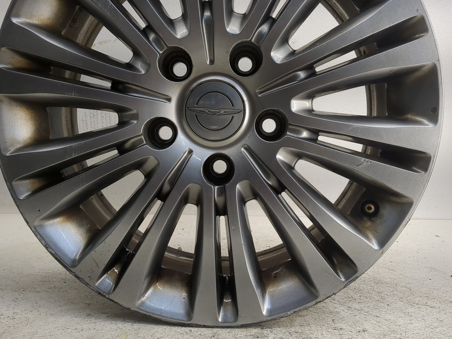 2011-2016 Chrysler Town & Country Oem Wheel Rim - Oemusedautoparts1.com