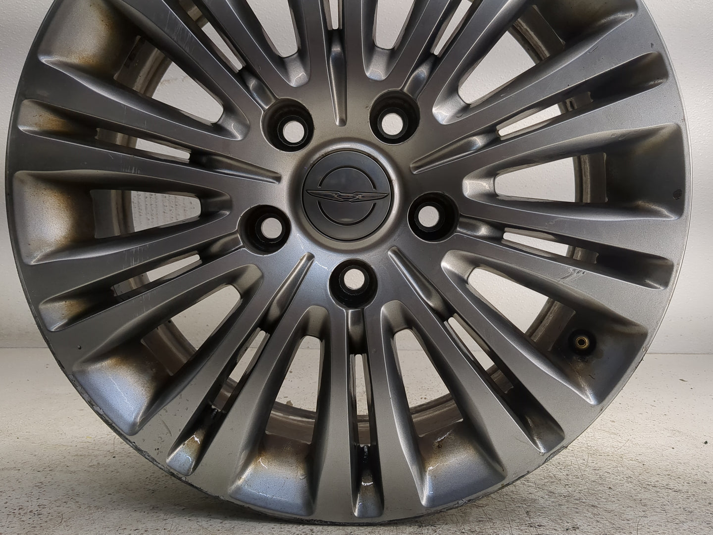 2011-2016 Chrysler Town & Country Oem Wheel Rim - Oemusedautoparts1.com