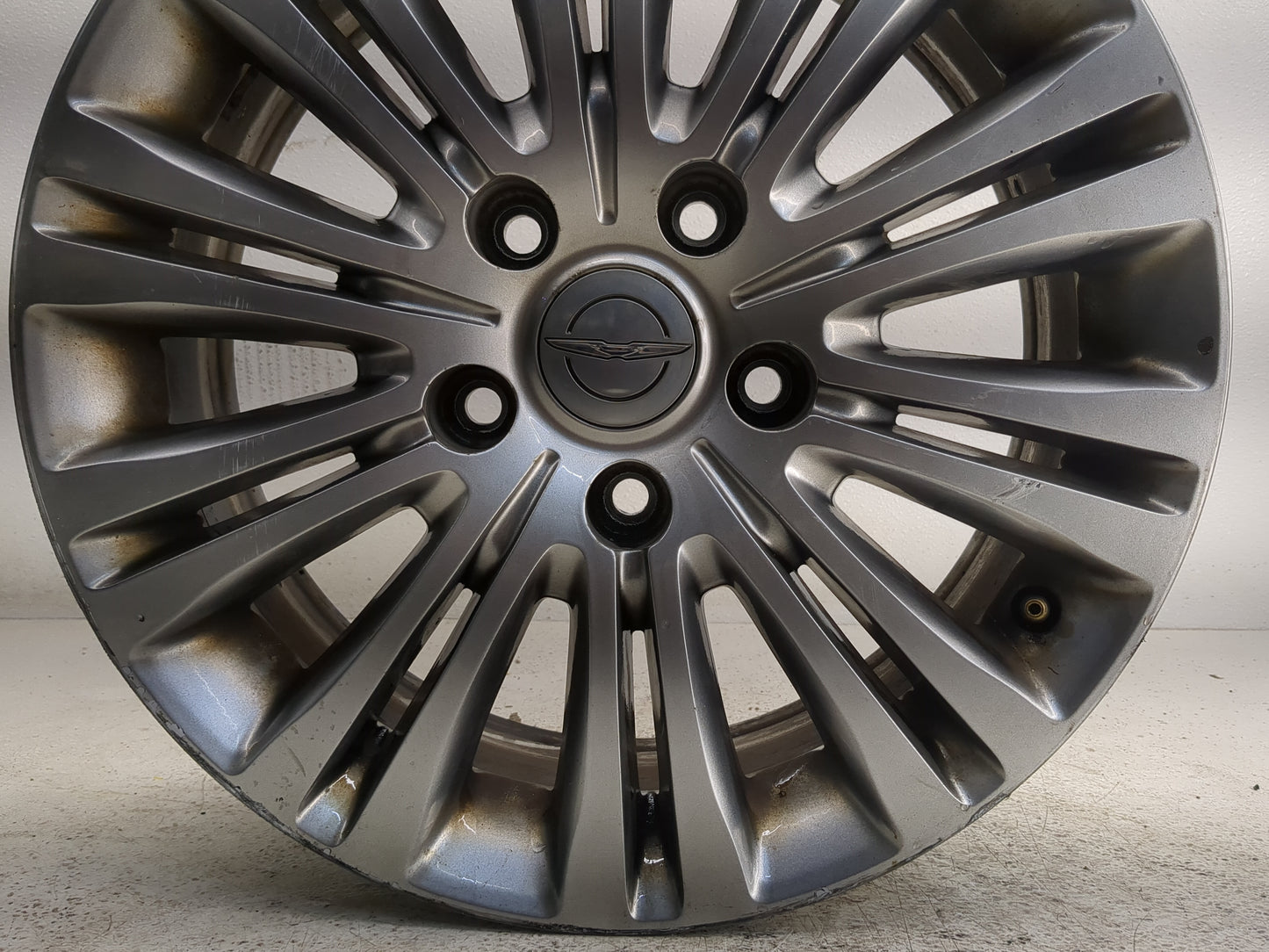 2011-2016 Chrysler Town & Country Oem Wheel Rim - Oemusedautoparts1.com