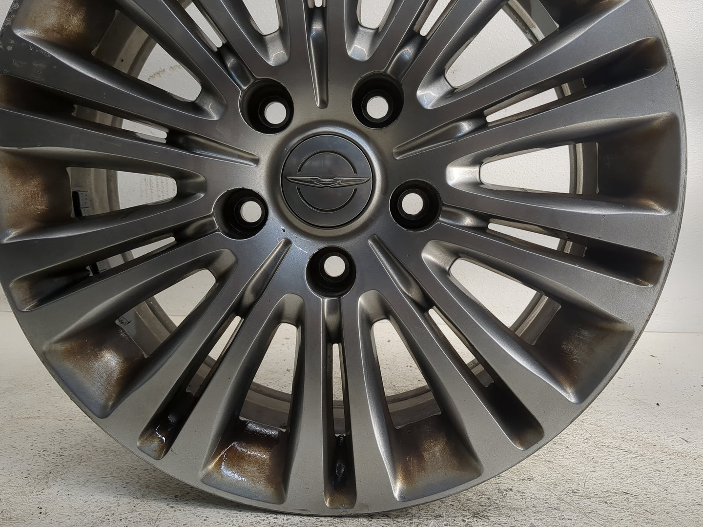 2011-2016 Chrysler Town & Country Oem Wheel Rim - Oemusedautoparts1.com