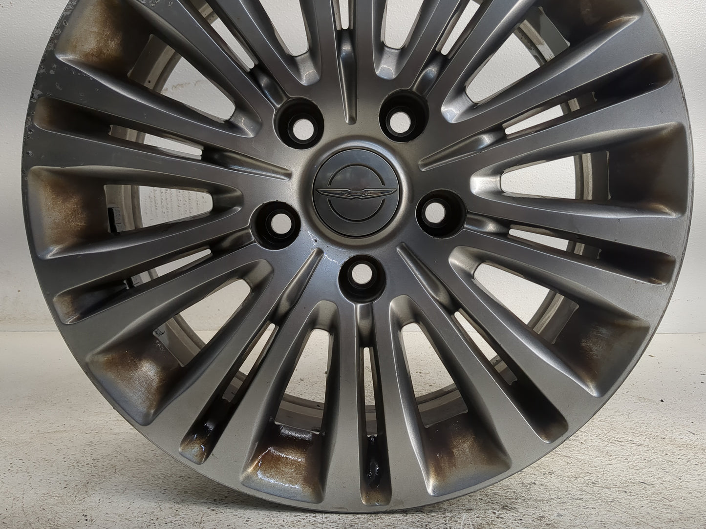 2011-2016 Chrysler Town & Country Oem Wheel Rim 1274926 - Oemusedautoparts1.com