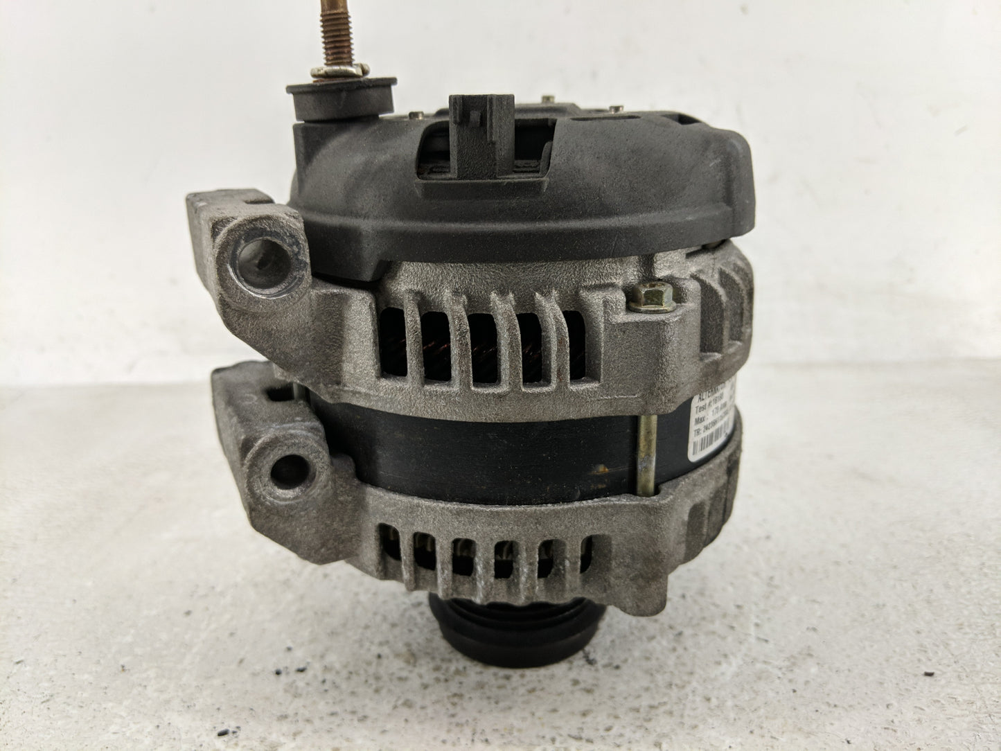 2011-2016 Chrysler Town & Country Alternator Replacement Generator Charging Assembly Engine OEM Fits OEM Used Auto Parts - O