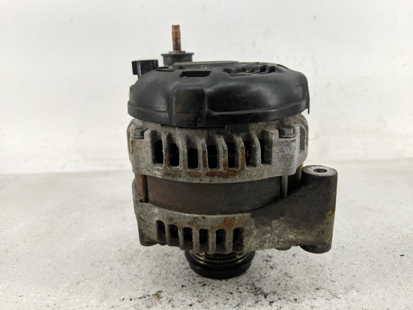 2011-2016 Chrysler Town & Country Alternator Replacement Generator Charging Assembly Engine OEM P/N:P04801624AE Fits OEM Use