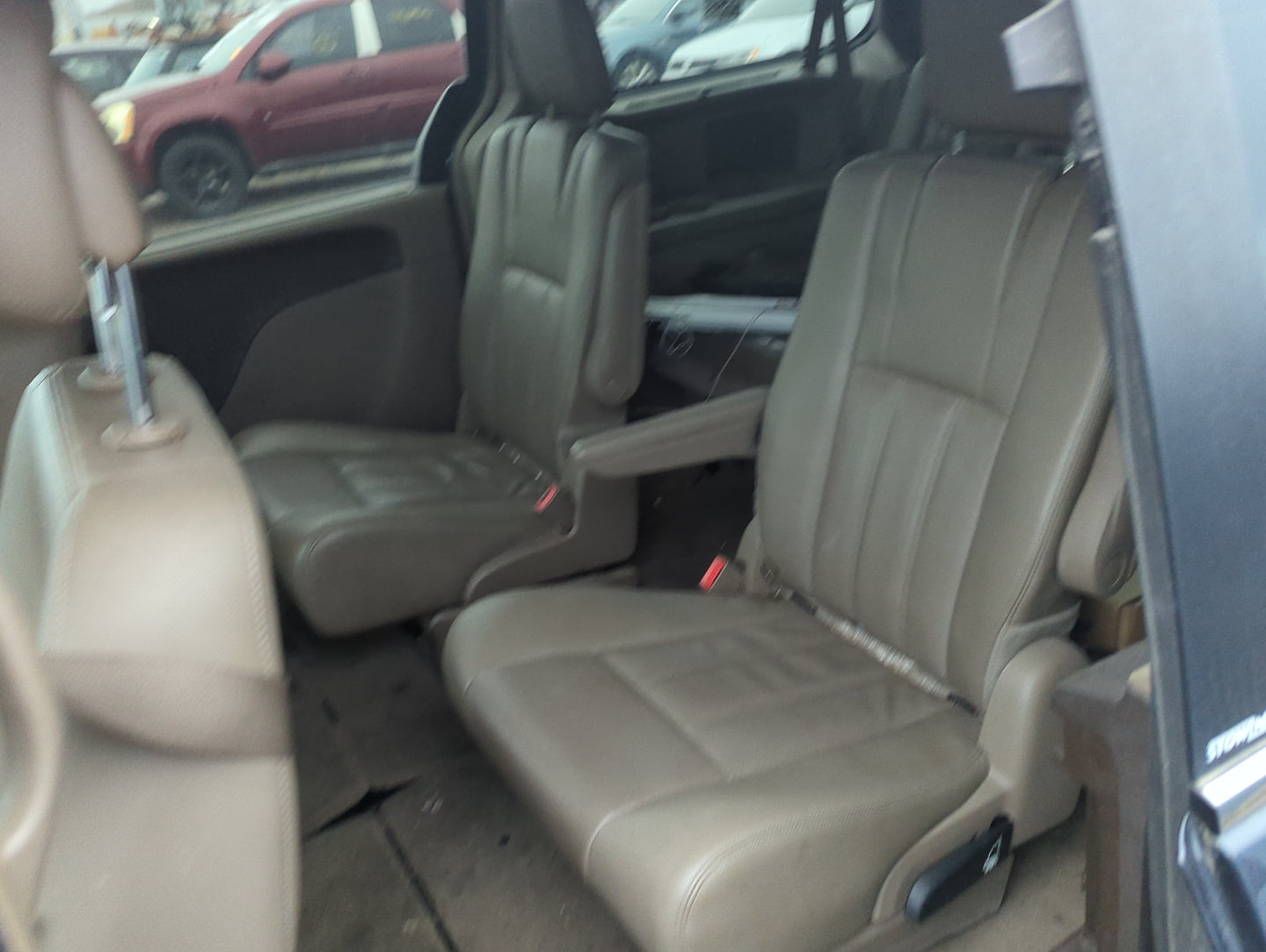 2014 Chrysler Town & Country Rear Seat Oem - Oemusedautoparts1.com