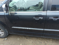 2008-2016 Chrysler Town & Country Driver Front Door Oem 1298871 - Oemusedautoparts1.com