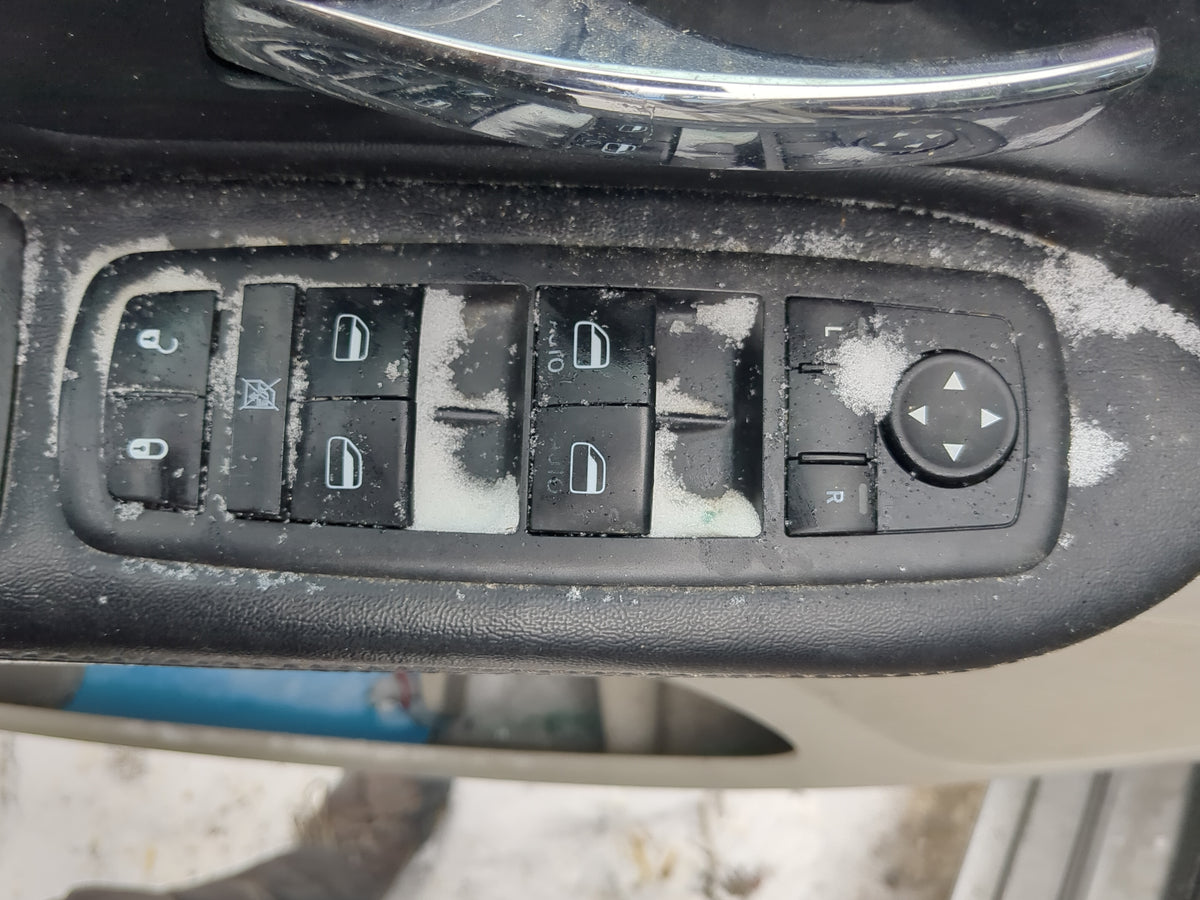 2012-2016 Chrysler Town & Country Master Power Window Switch Replacement Driver Side Left Fits OEM Used Auto Parts - Oemused