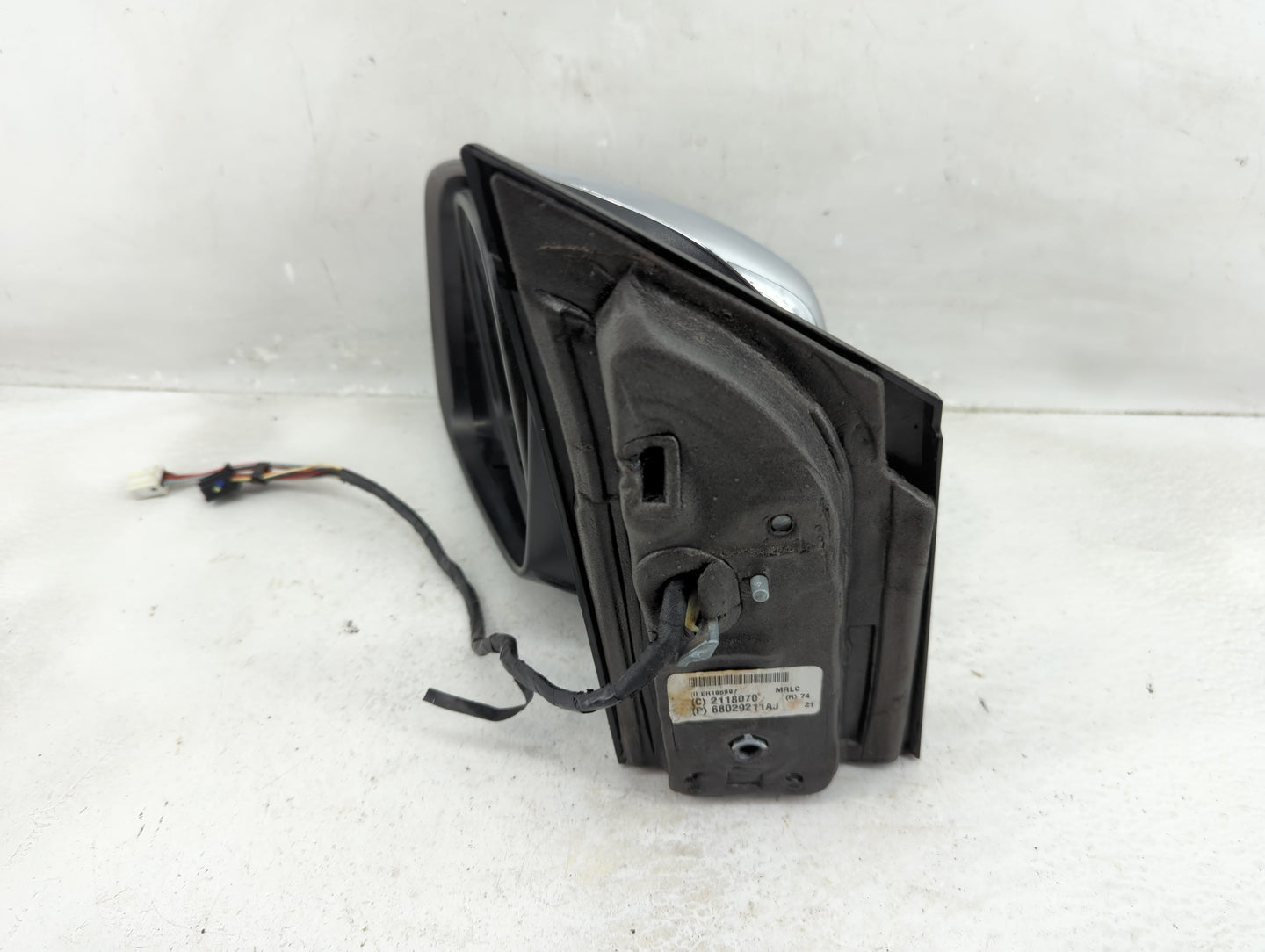 2010-2016 Chrysler Town & Country Driver Side View Mirror - Left Door Mirror OEM Used - Oemusedautoparts1.com