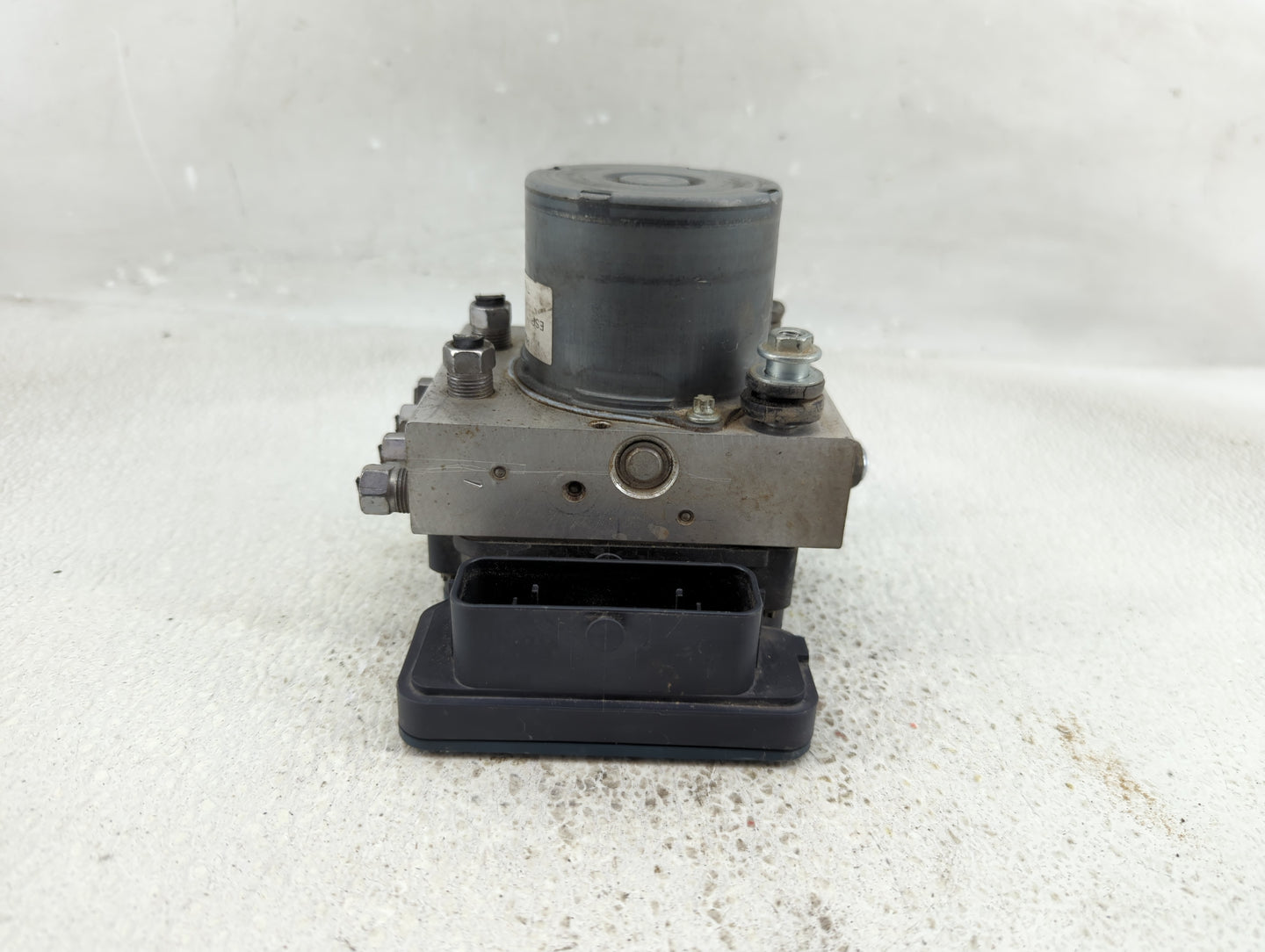 2014 Chrysler Town & Country ABS Pump Control Module Replacement P/N:68183803AC P68183803AC Fits OEM Used Auto Parts - Oemus