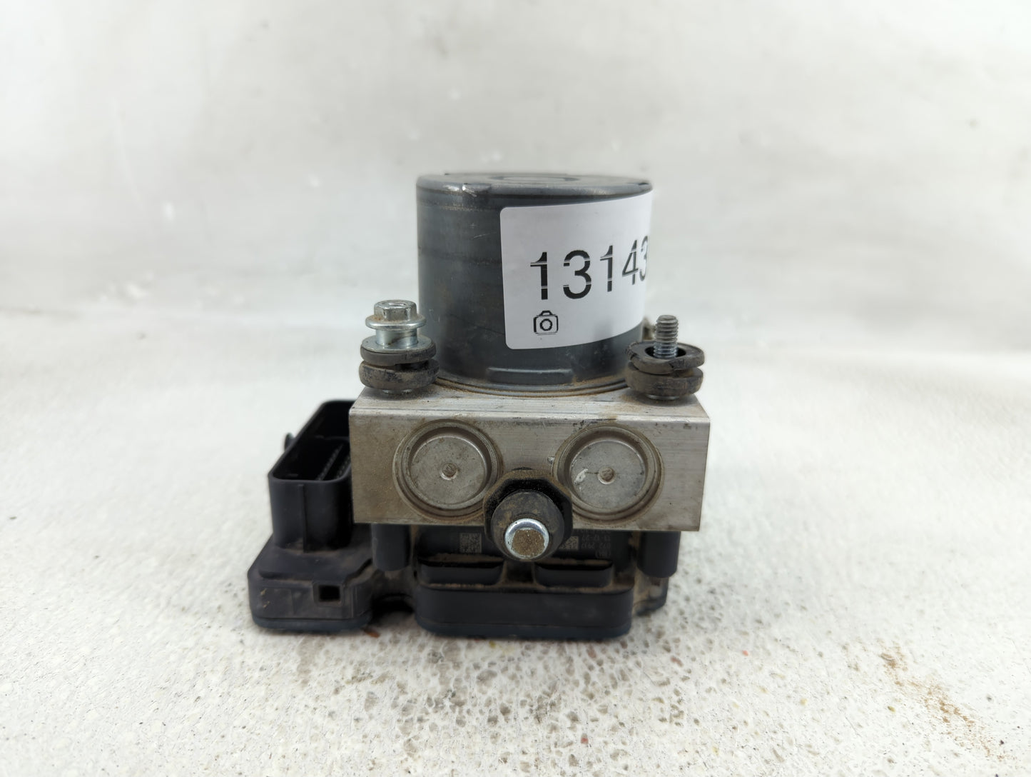 2014 Chrysler Town & Country ABS Pump Control Module Replacement P/N:68183803AC P68183803AC Fits OEM Used Auto Parts - Oemus