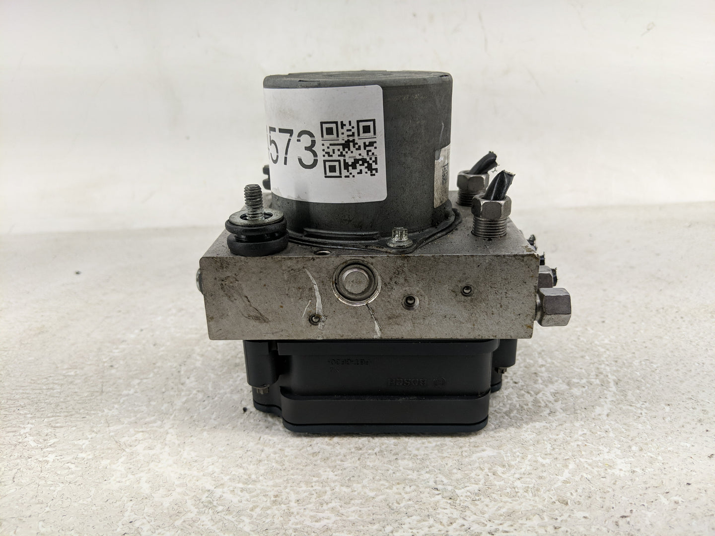 2014 Chrysler Town & Country ABS Pump Control Module Replacement P/N:68183803AC P68183803AC Fits OEM Used Auto Parts - Oemus