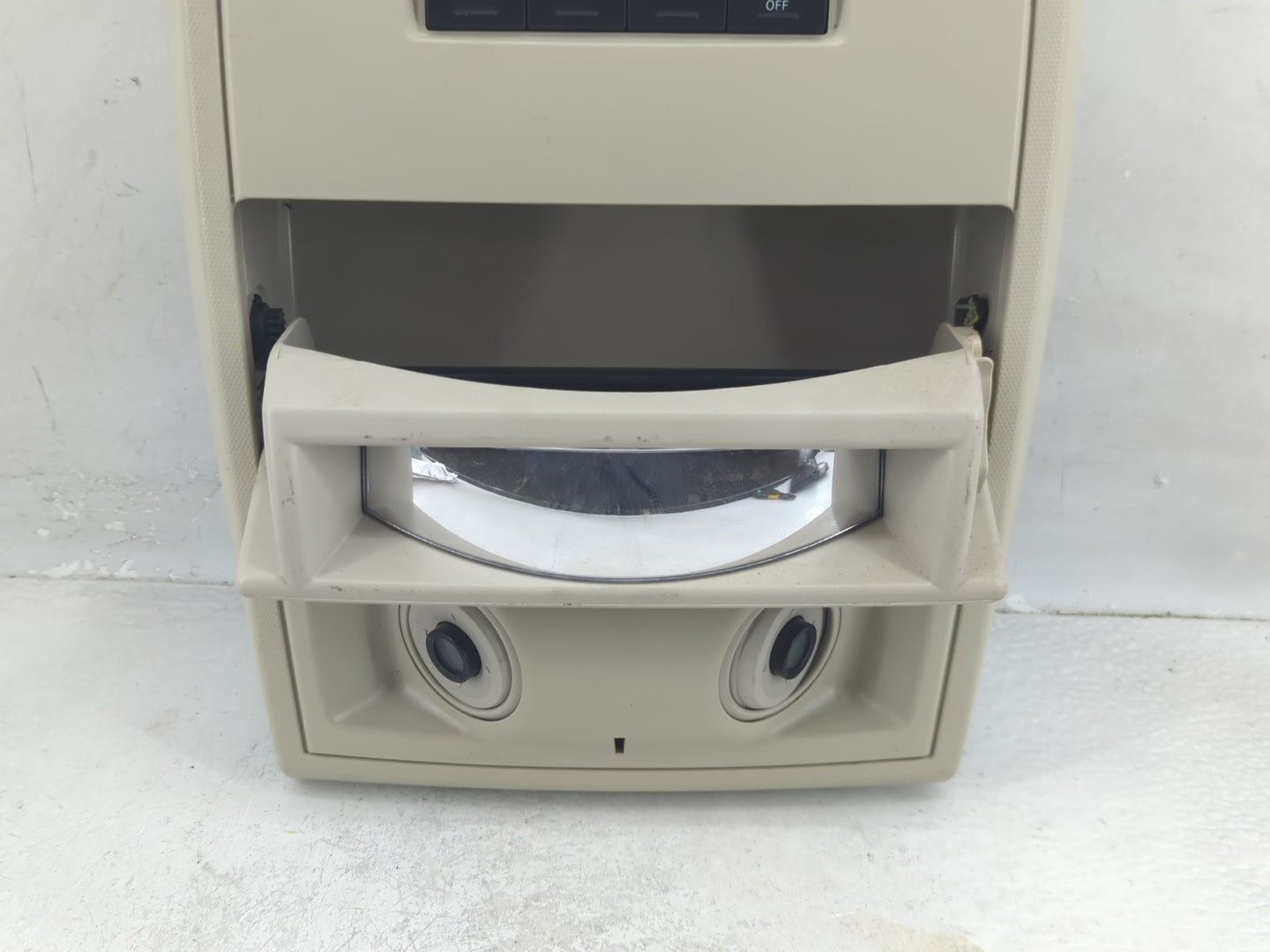 2014 Chrysler Town & Country Overhead Roof Console - Oemusedautoparts1.com