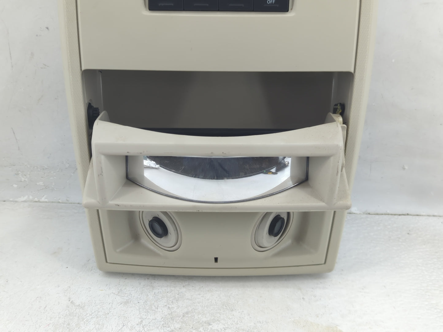2014 Chrysler Town & Country Overhead Roof Console - Oemusedautoparts1.com