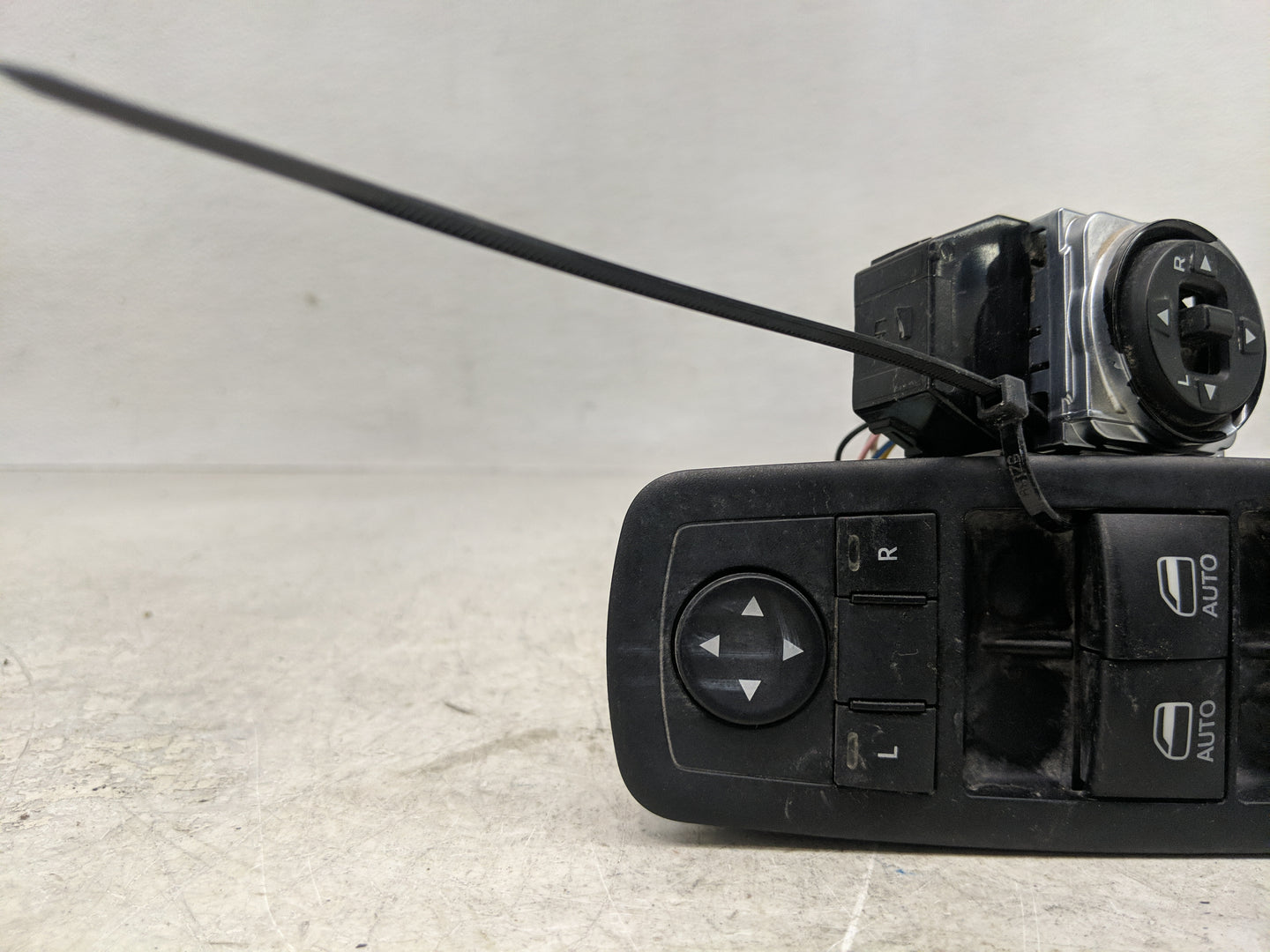 2012-2016 Chrysler Town & Country Master Power Window Switch Replacement Driver Side Left P/N:68298867AA Fits OEM Used Auto 