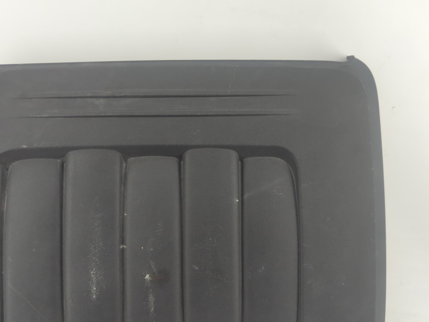 2014 Chrysler Town & Country Engine Cover - Oemusedautoparts1.com