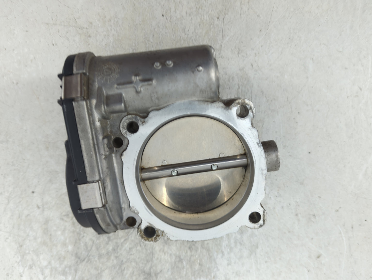 2011-2016 Chrysler Town & Country Throttle Body P/N:0 280 750 570 05184349AC Fits OEM Used Auto Parts - Oemusedautoparts1.co