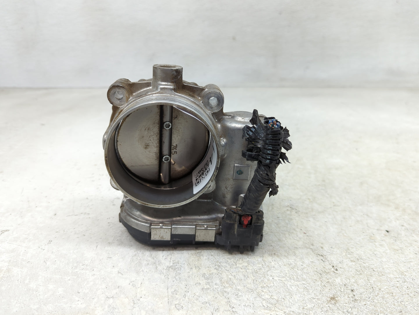 2011-2016 Chrysler Town & Country Throttle Body P/N:0 280 750 570 05184349AC Fits OEM Used Auto Parts - Oemusedautoparts1.co