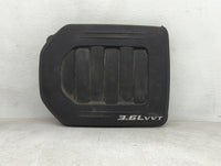 2014 Chrysler Town & Country Engine Cover - Oemusedautoparts1.com