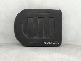 compare product 2014 Chrysler Town & Country Engine Cover