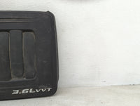 2014 Chrysler Town & Country Engine Cover - Oemusedautoparts1.com