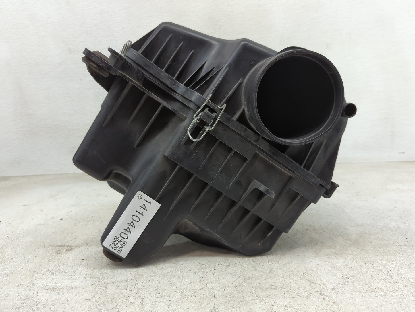 2011-2016 Chrysler Town & Country Air Cleaner Intake-duct Hose Tube - Oemusedautoparts1.com