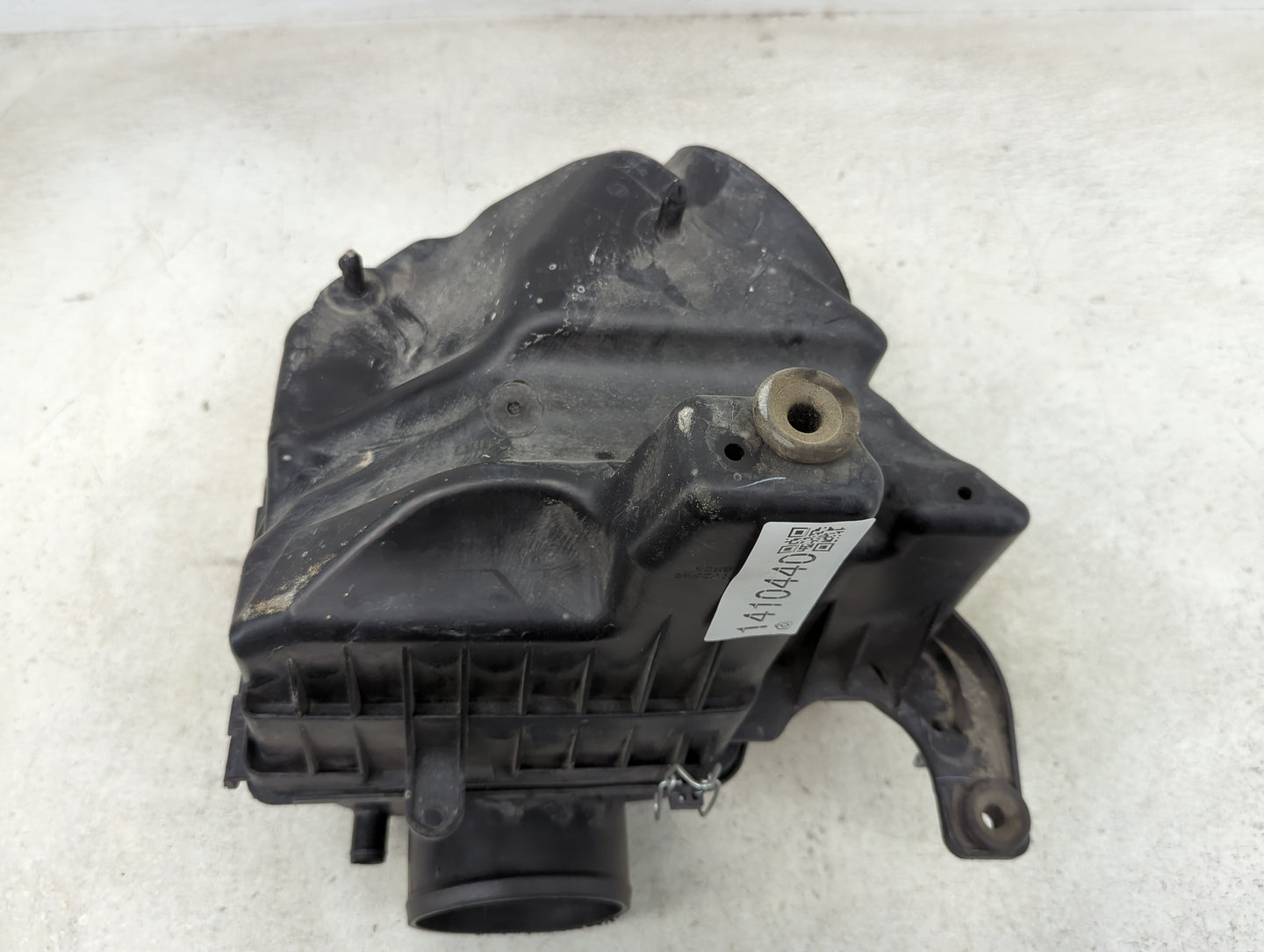 2011-2016 Chrysler Town & Country Air Cleaner Intake-duct Hose Tube - Oemusedautoparts1.com