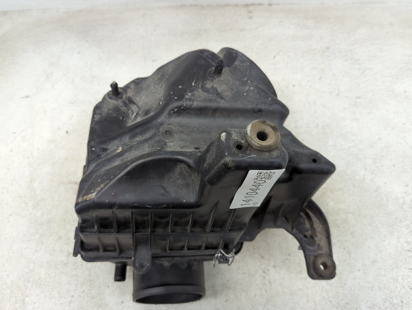 2011-2016 Chrysler Town & Country Air Cleaner Intake-duct Hose Tube - Oemusedautoparts1.com