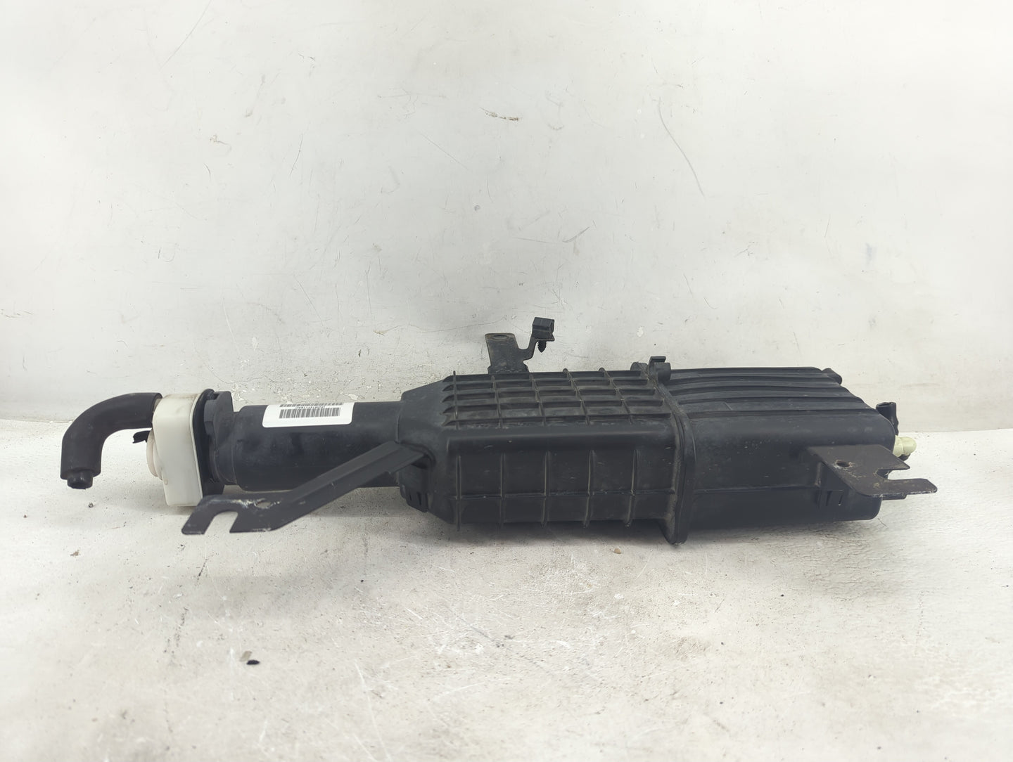2014 Chrysler Town & Country Fuel Vapor Charcoal Canister - Oemusedautoparts1.com