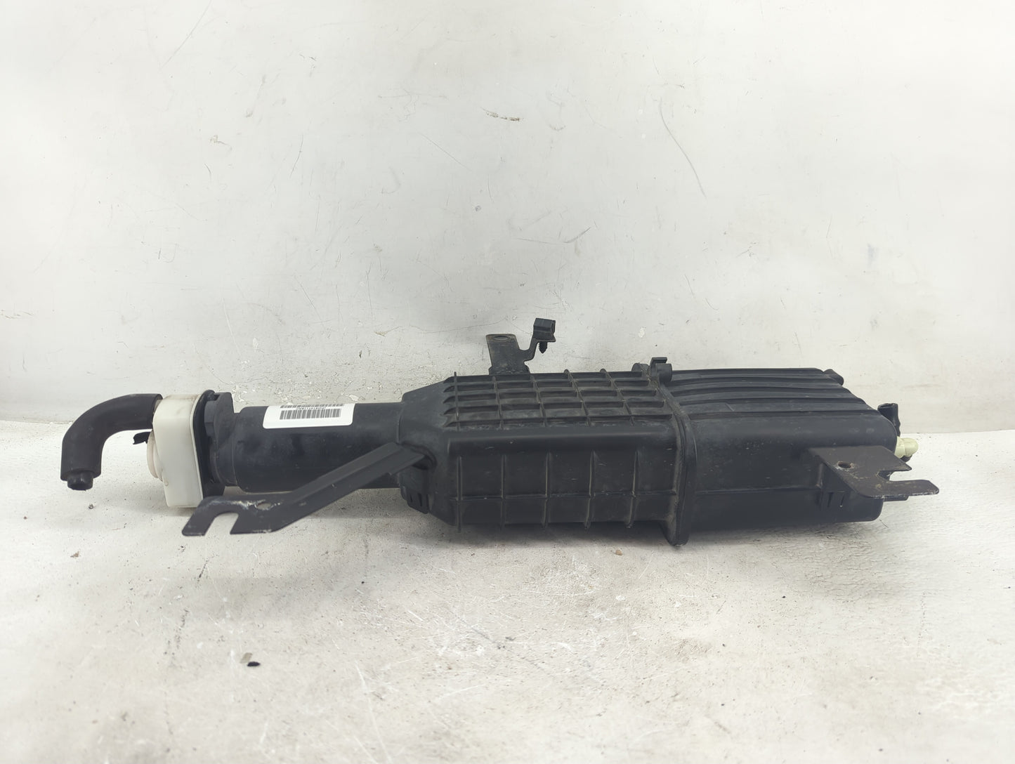 2014 Chrysler Town & Country Fuel Vapor Charcoal Canister - Oemusedautoparts1.com
