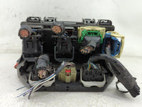 2014-2014 Chrysler Town & Country Fusebox Fuse Box Relay Module Tipm - Oemusedautoparts1.com