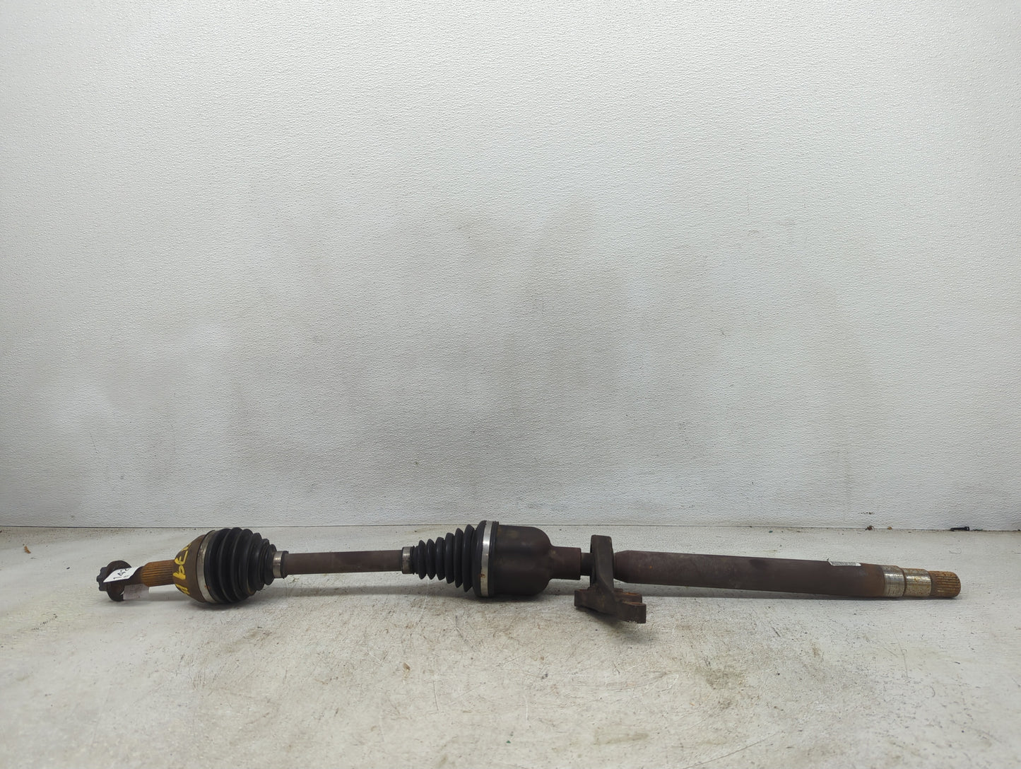 2011-2016 Chrysler Town & Country Axle Shaft Front Passenger Cv C/v - Oemusedautoparts1.com