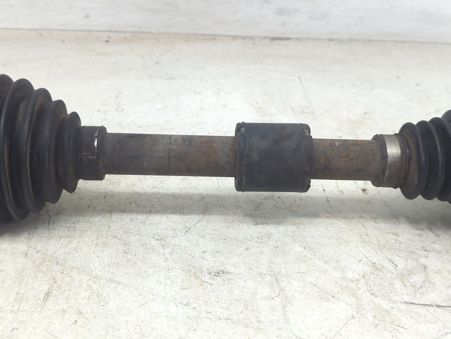 2011-2016 Chrysler Town & Country Axle Shaft Front Driver Cv C/v - Oemusedautoparts1.com