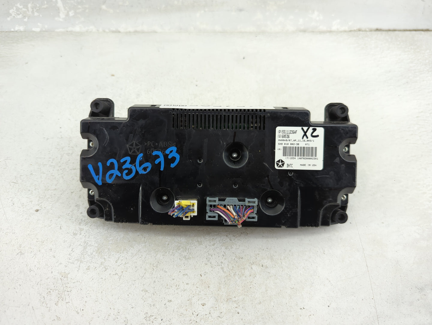 2011-2016 Chrysler Town & Country Climate Control Module Temperature AC/Heater Replacement P/N:55111236AF Fits OEM Used Auto