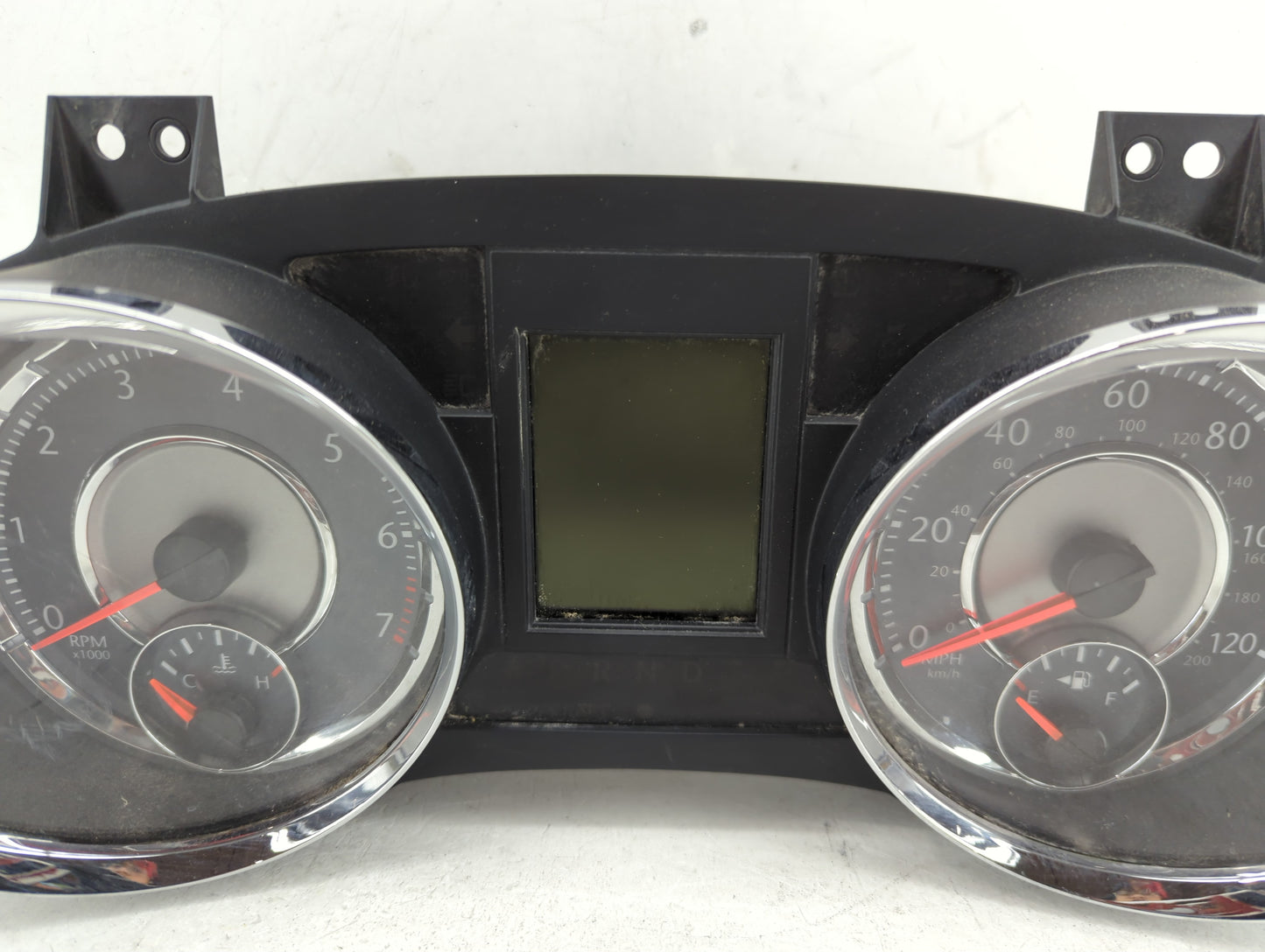 2014-2014 Chrysler Town & Country Speedometer Instrument Cluster Gauges 1458365 - Oemusedautoparts1.com