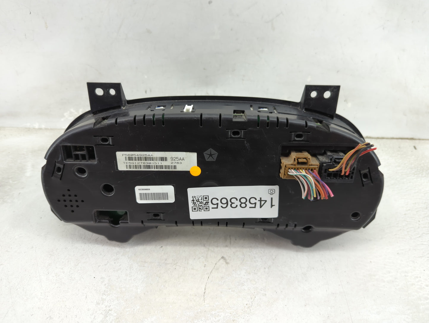2014-2014 Chrysler Town & Country Speedometer Instrument Cluster Gauges 1458365 - Oemusedautoparts1.com