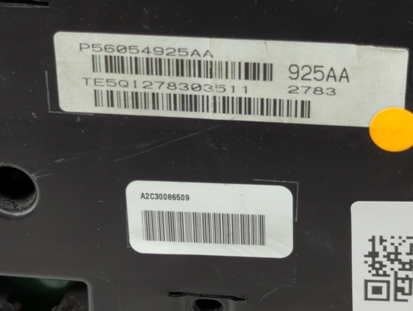 2014-2014 Chrysler Town & Country Speedometer Instrument Cluster Gauges 1458365 - Oemusedautoparts1.com