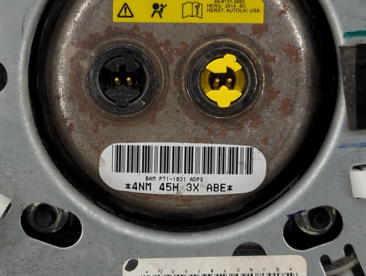 2014 Chrysler Town & Country Air Bag Driver Left Steering Wheel Mounted 1458890 - Oemusedautoparts1.com