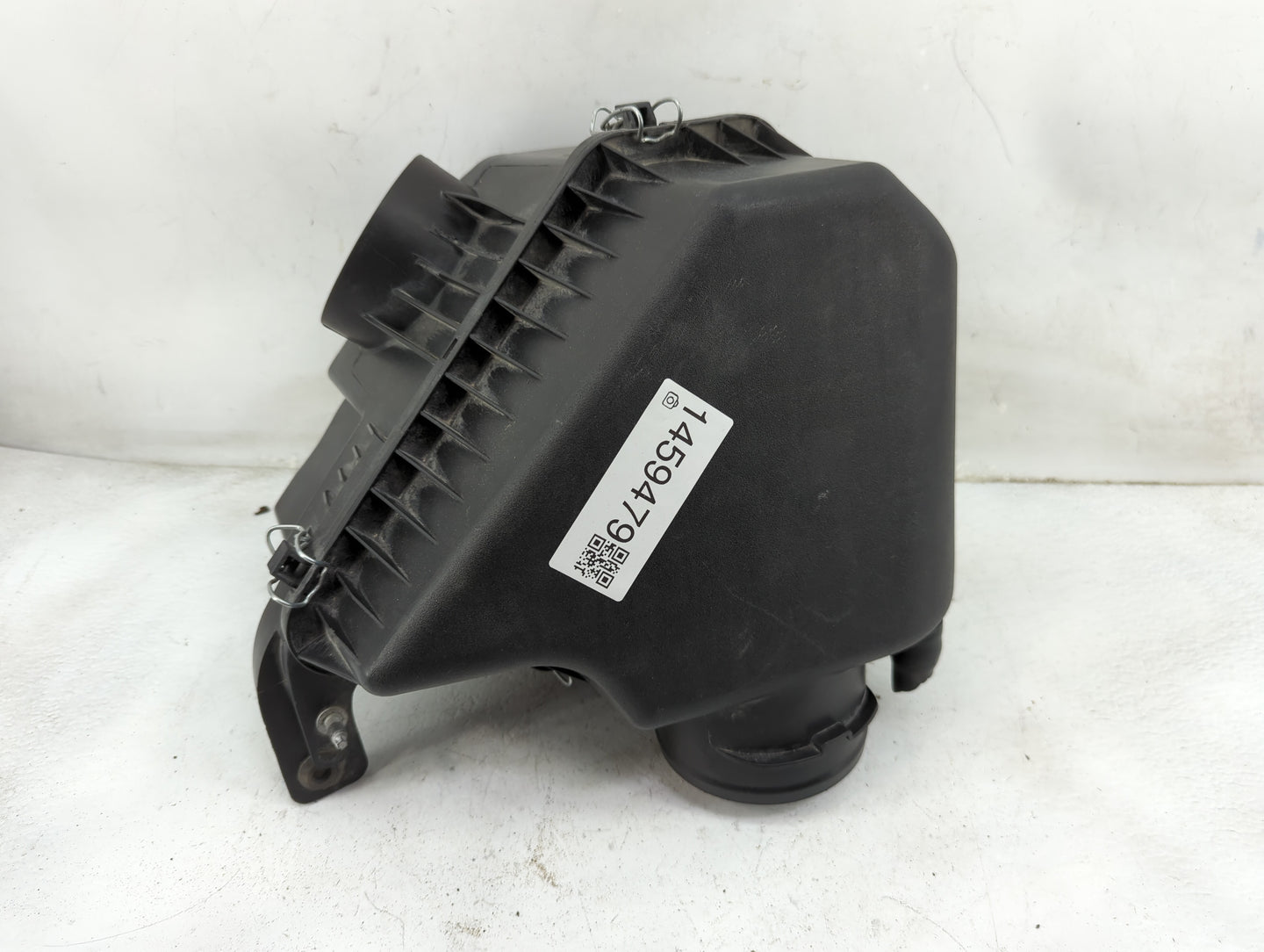 2011-2016 Chrysler Town & Country Air Cleaner Intake-duct Hose Tube 1459479 - Oemusedautoparts1.com